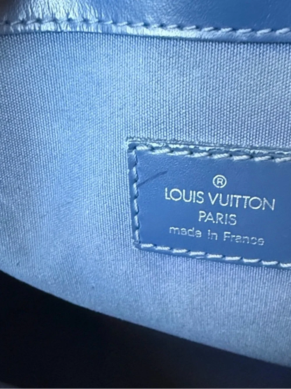 Authentic Louis Vuitton Blue Epi Leather Mandara MM Shoulder Bag